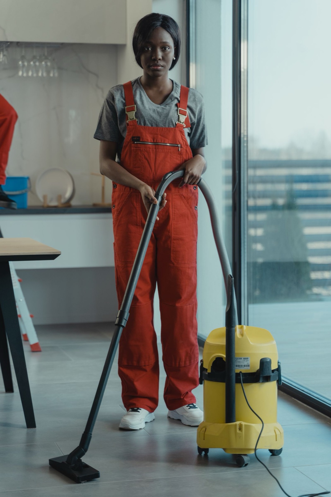 Grundreinigung mit professionellem Nasssauger